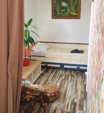 Inessa Center Budget Room Chişinău Extérieur photo