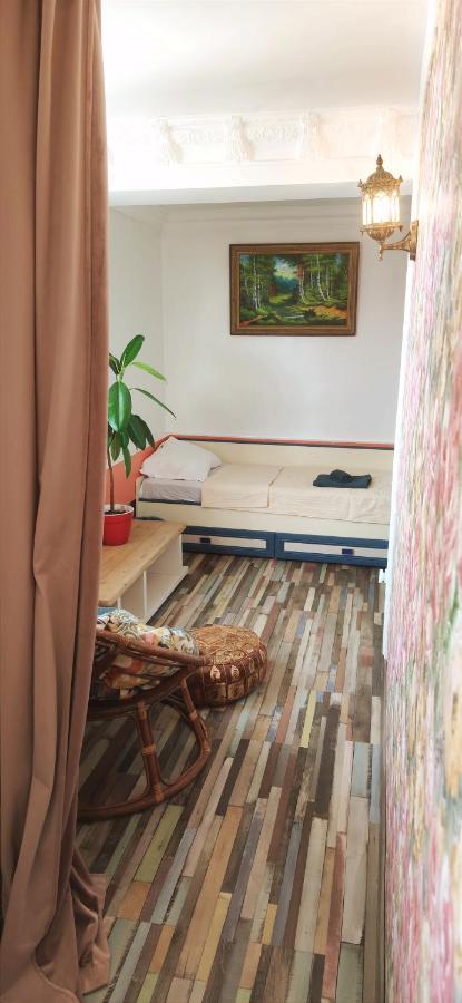 Inessa Center Budget Room Chişinău Extérieur photo